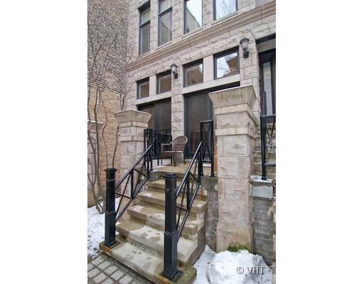 930 N Clark St. #A, Chicago, IL 60610
