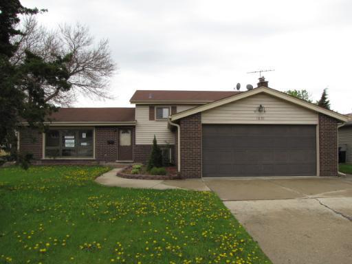 1631 Jo Ann Ln., Addison, IL 60101