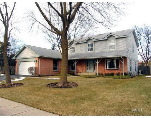 4121 Lindenwood Ln., Northbrook, IL 60062