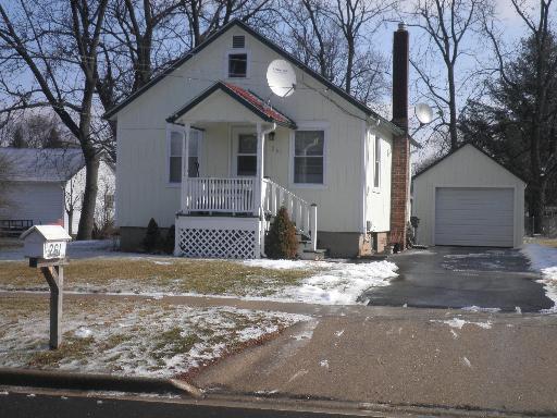 261 Sexauer Ave., Elgin, IL 60123