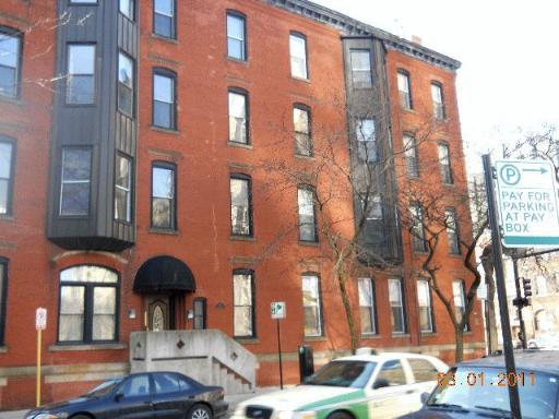 127 W Maple St. #2, Chicago, IL 60610