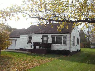 280 W Fourth St., Clifton, IL 60927