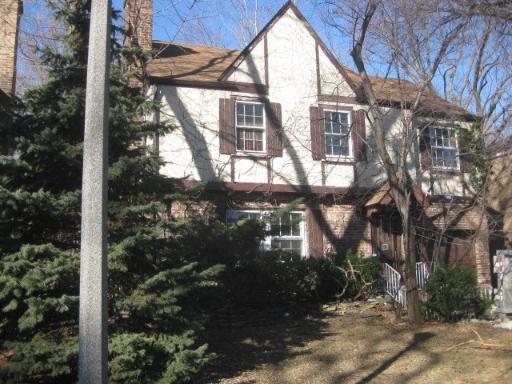 8440 N Karlov Ave., Skokie, IL 60076