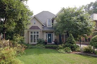 465 Hill Ave., Glen Ellyn, IL 60137
