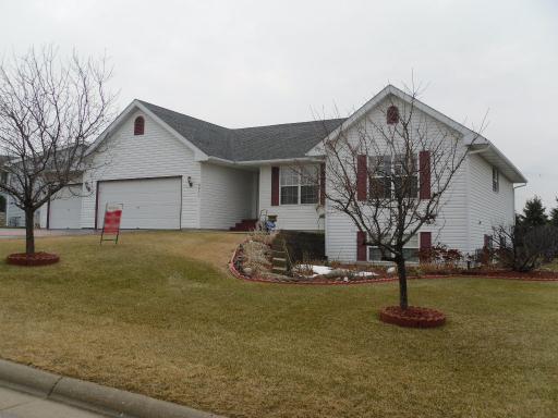 5211 Summer Hawk Rd., Machesney Park, IL 61115