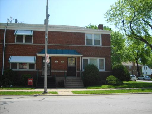 941 Bellwood Ave., Bellwood, IL 60104