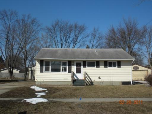 1204 Colonial Dr., Machesney Park, IL 61115