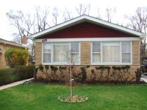 4109 Howard St., Skokie, IL 60076