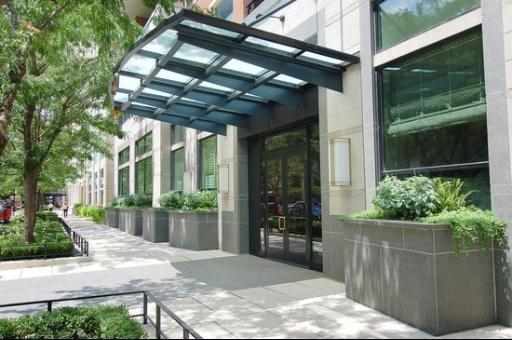 270 E Pearson St. #803, Chicago, IL 60611