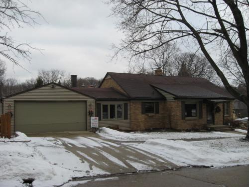 602 Paris Ave., Rockford, IL 61107
