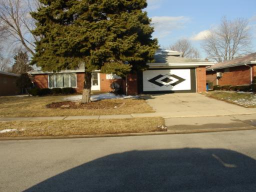 16935 Ingleside Ave., South Holland, IL 60473