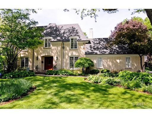 156 Sunset Ave., Glen Ellyn, IL 60137