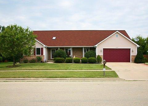 3335 Meadow Trail, Dekalb, IL 60115