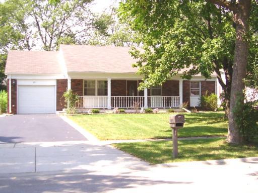 691 Woodhollow Ln., Buffalo Grove, IL 60089