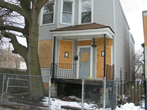 7916 S Exchange Ave., Chicago, IL 60617