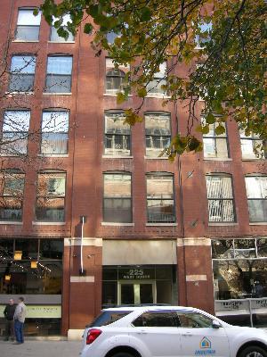 225 W Huron St. #408, Chicago, IL 60610