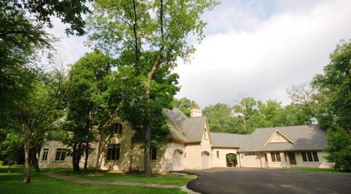 33W644 White Thorn Rd., Wayne, IL 60184