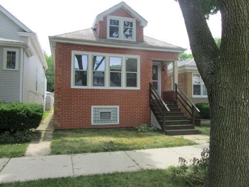 5753 W Berenice Ave., Chicago, IL 60634