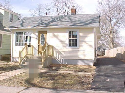 [Address Hidden by Seller], Aurora, IL 60505