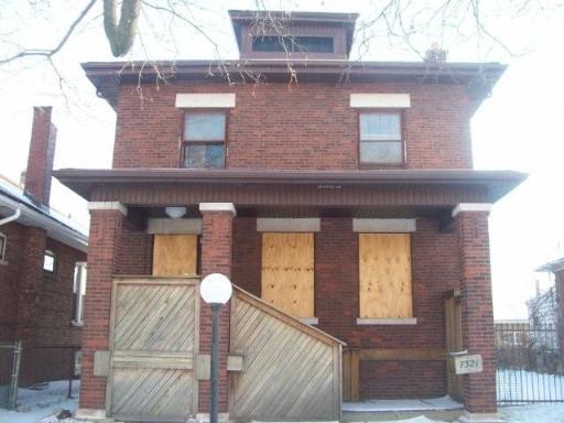 7321 S Clyde Ave., Chicago, IL 60649