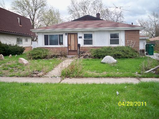 861 161st St., Calumet City, IL 60409