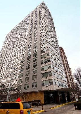 3900 N Lake Shore Dr. #22C, Chicago, IL 60613