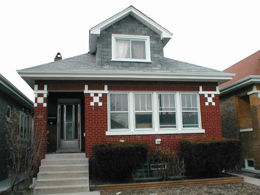 5712 W Henderson Ave., Chicago, IL 60634