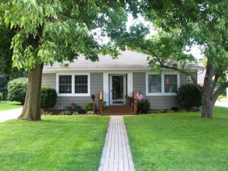 360 E 2nd St., Coal City, IL 60416