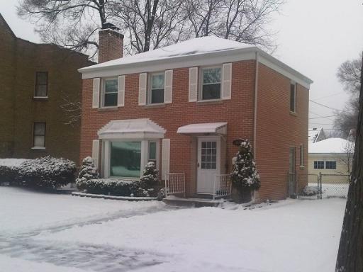 5138 Wright Ter., Skokie, IL 60076