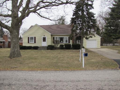 855 Schomer Rd., Aurora, IL 60505
