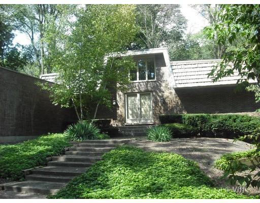 21W254 Crescent Blvd., Glen Ellyn, IL 60137