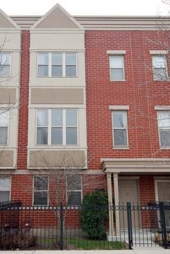 1418 N Burling St. #-, Chicago, IL 60610