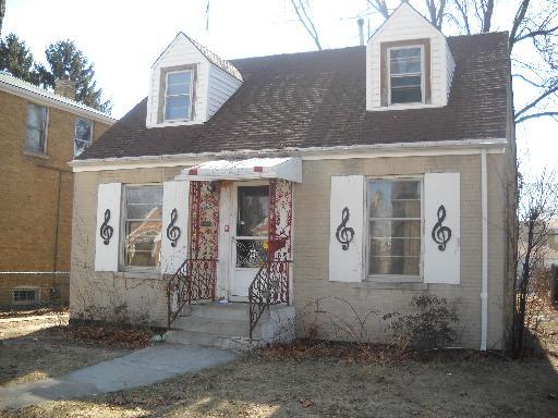 7155 N Mankato St., Chicago, IL 60646