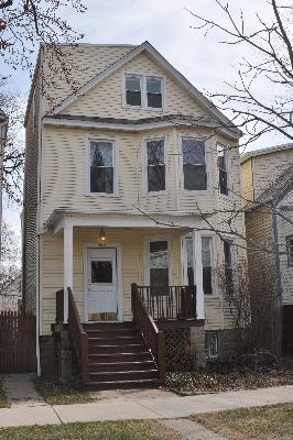 6117 N Ravenswood Ave., Chicago, IL 60660