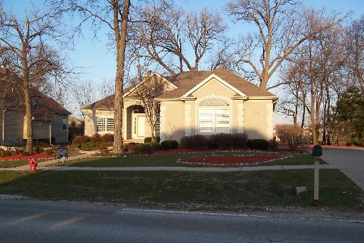 1135 Deerpath Rd., Aurora, IL 60506