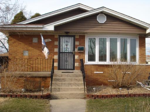 6128 W 81st St., Burbank, IL 60459