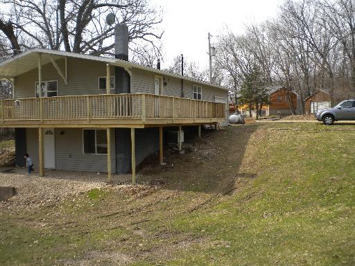 36 N Lake Thunderbird Dr., Putnam, IL 61560