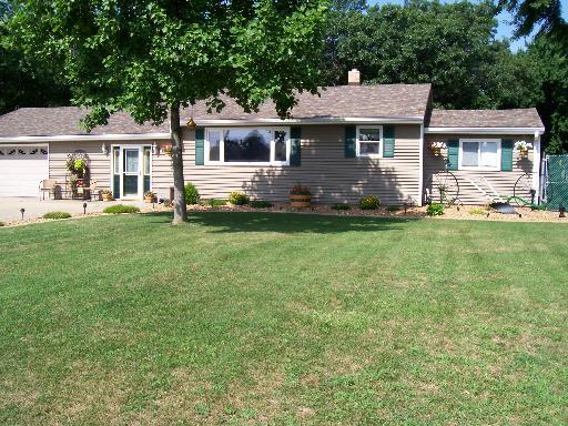18140 Locust St., Lansing, IL 60438