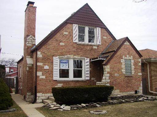 6148 N Keystone Ave., Chicago, IL 60646