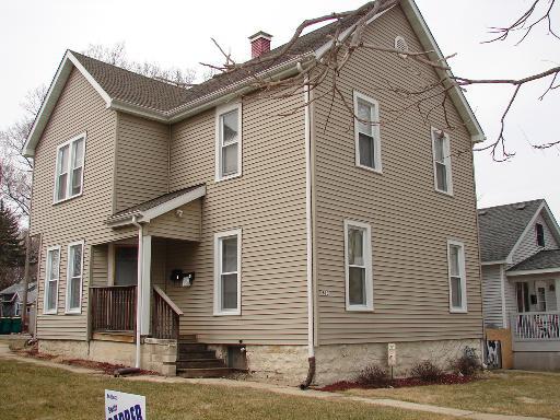 813 Elizabeth St., Joliet, IL 60435