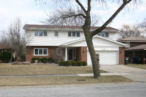 18539 Hood Ave., Homewood, IL 60430
