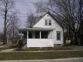 [Address Hidden by Seller], Elgin, IL 60120