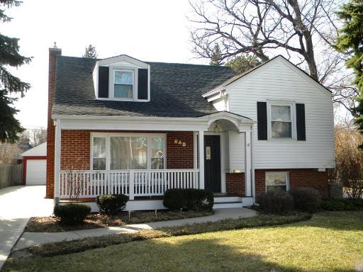840 S Kensington Ave., La Grange, IL 60525