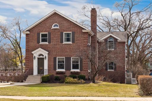 399 Hill Ave., Glen Ellyn, IL 60137