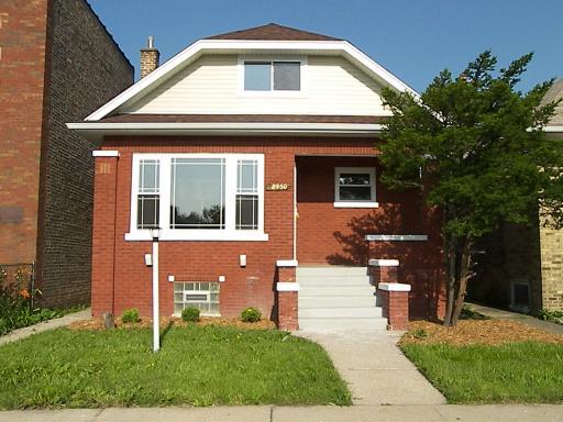 8950 S Elizabeth St., Chicago, IL 60620