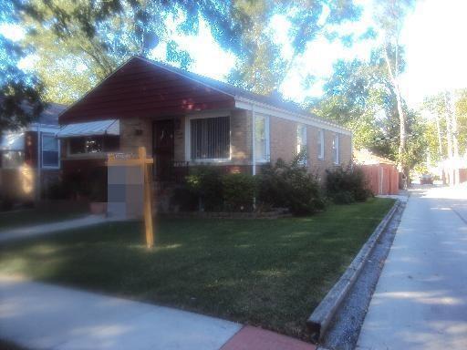 324 32nd Ave., Bellwood, IL 60104