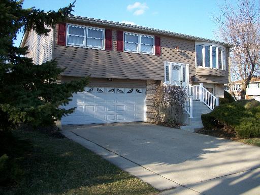 7400 161st Pl., Tinley Park, IL 60477