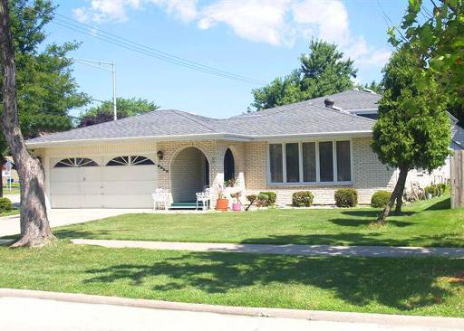 6340 W 93rd Pl., Oak Lawn, IL 60453
