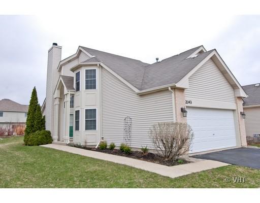 2043 Tamahawk Ln., Naperville, IL 60564