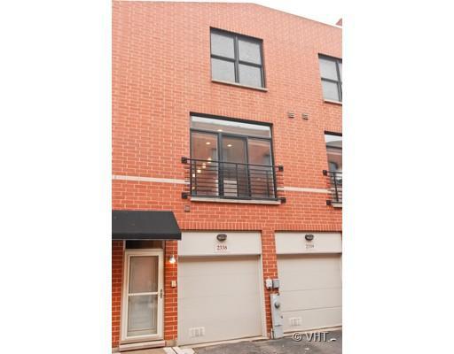 2338 W George, Chicago, IL 60618